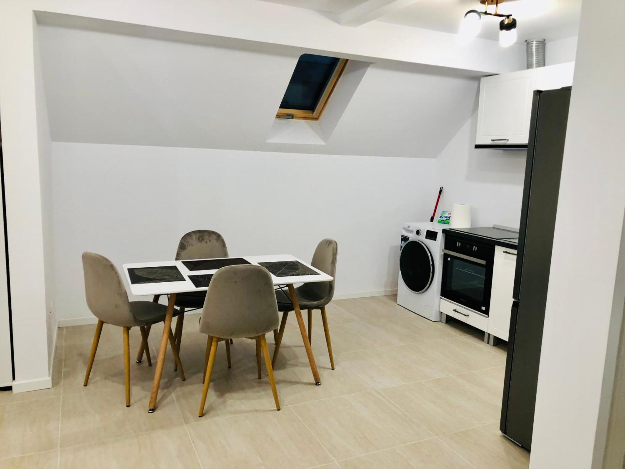 New And Modern Apartments In Villa, Near City Center M36 Temesvár Kültér fotó